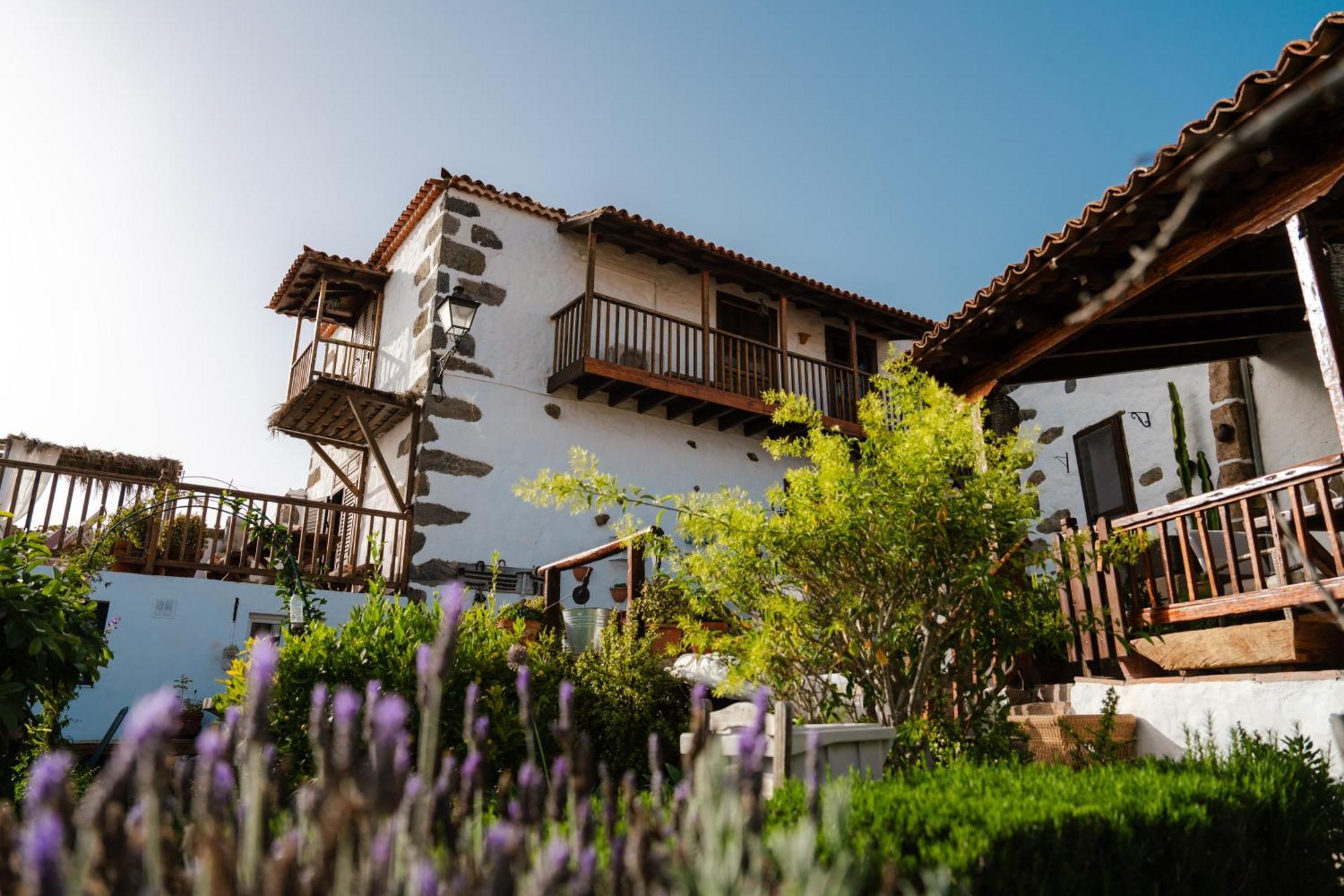 Casa Rural Tajona & Granero 아데제 외부 사진