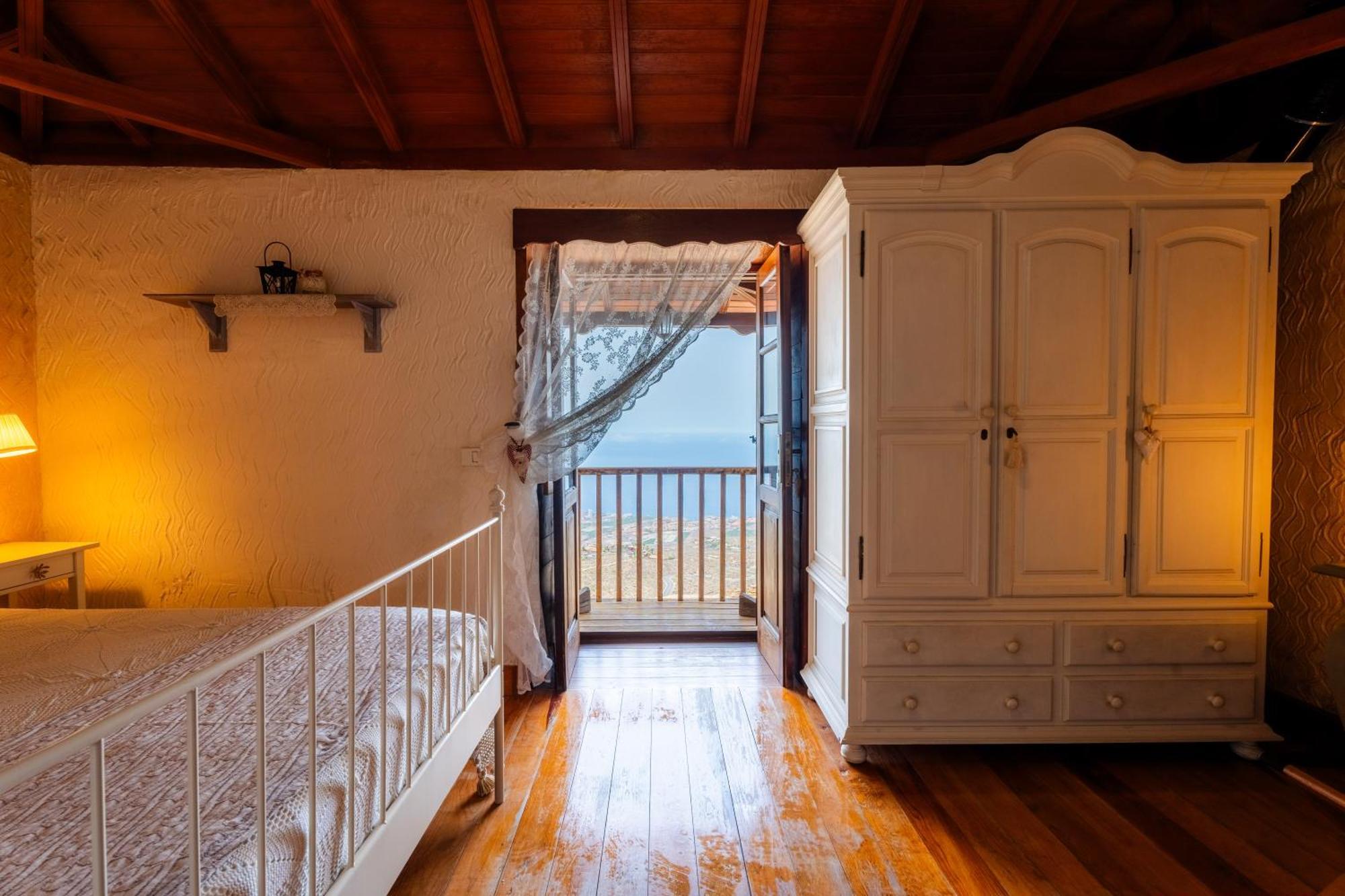 Casa Rural Tajona & Granero 아데제 외부 사진